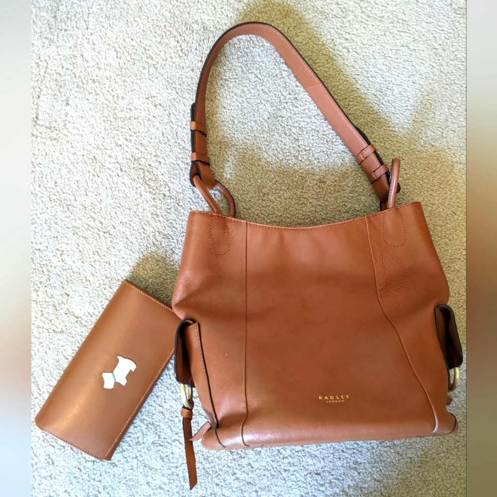 Radley London bucket bag and wallet set